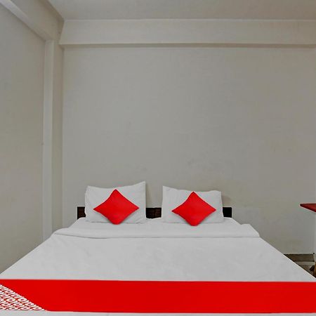Hotel O Vrinda Residency Noida Exteriör bild
