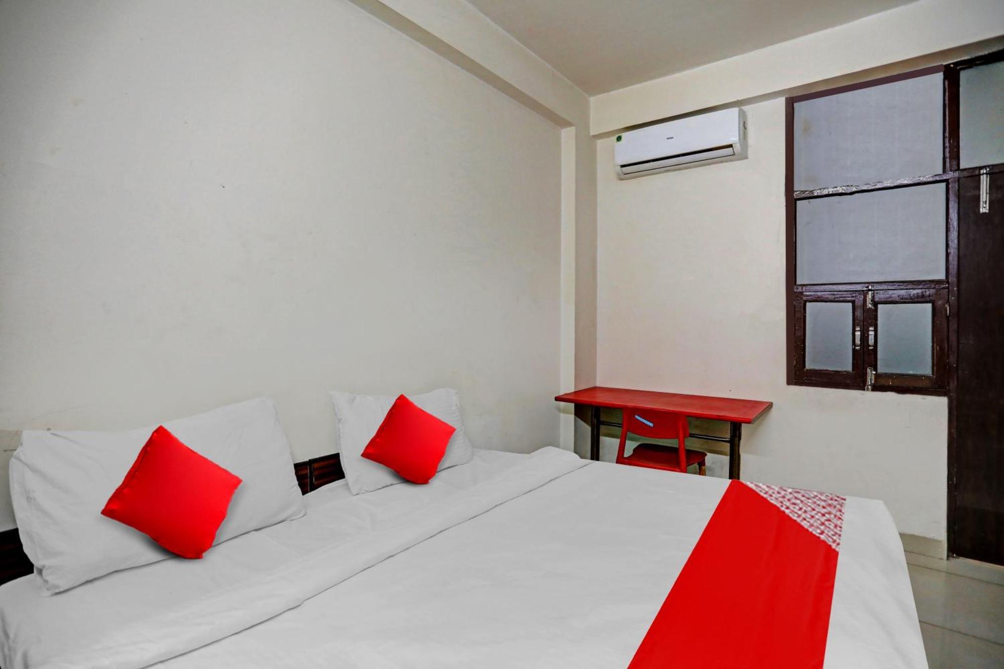Hotel O Vrinda Residency Noida Exteriör bild
